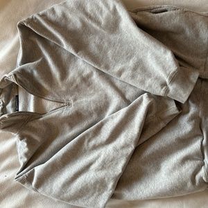 Brandy Melville half zip